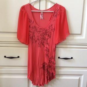 🔴SEVEN7 FLORAL TOP🔴